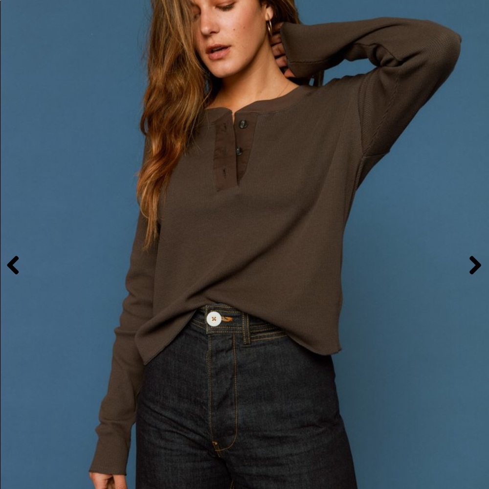 MATE THE LABEL “ THE HUNTER HENLEY” - BRAND NEW